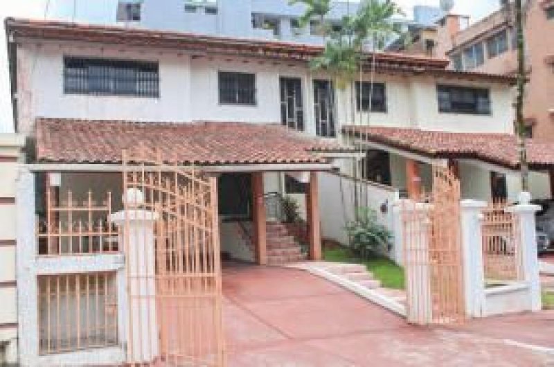 Foto Casa en Venta en Ciudad de Panamá, Panamá - U$D 365.000 - CAV56103 - BienesOnLine