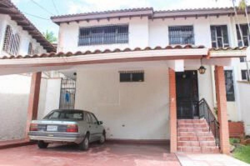 Foto Casa en Venta en La Alameda, Panamá - U$D 350.000 - CAV57385 - BienesOnLine