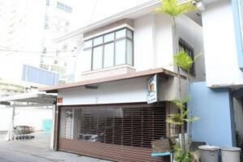 Foto Local en Venta en Obarrio, Panamá - U$D 310.000 - LOV63612 - BienesOnLine