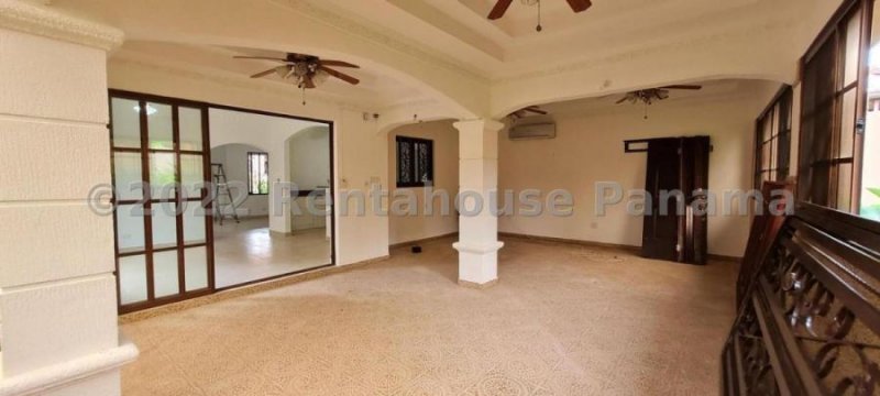 Foto Apartamento en Alquiler en versalles, Panamá - U$D 1.900 - APA68246 - BienesOnLine