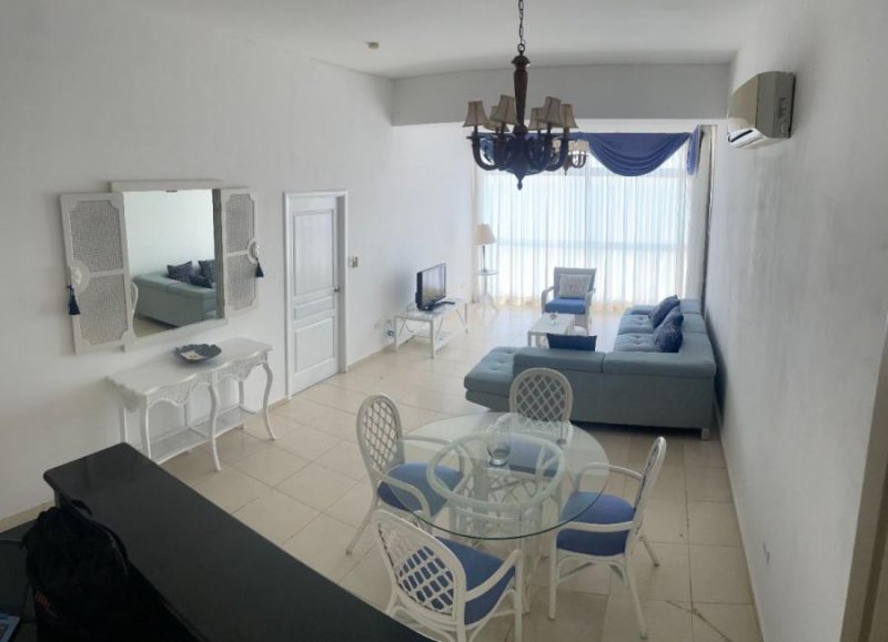 Apartamento en Alquiler en Avenida Balboa Bella Vista, Panamá