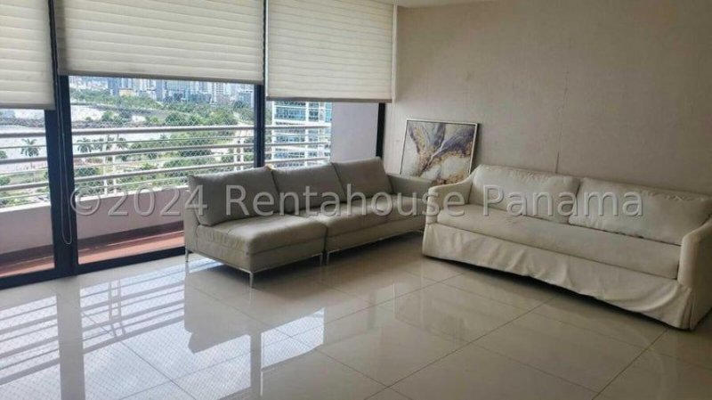 Apartamento en Alquiler en Avenida Balboa Ciudad de Panamá, Panamá