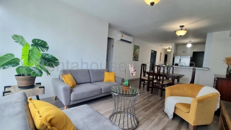 Alquiler de Apartamento en Avenida Balboa H7525GRR