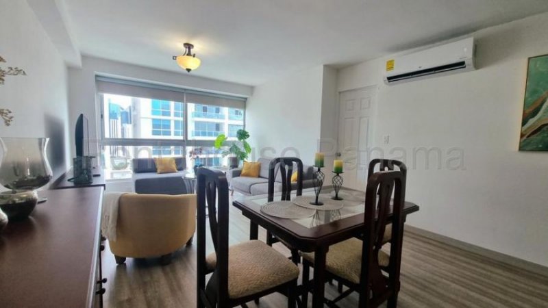 Apartamento en Alquiler en Avenida Balboa Bella Vista, Panamá