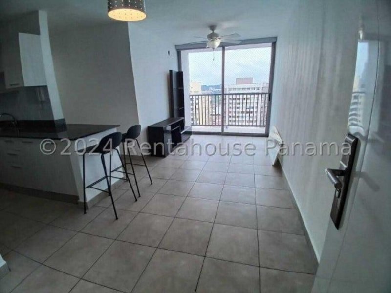 Foto Apartamento en Alquiler en Carrasquilla, Ciudad de Panamá, Panamá - U$D 850 - APA75050 - BienesOnLine