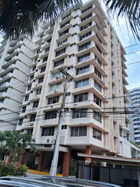 Apartamento en Alquiler en Ave Balboa Bella Vista, Panamá