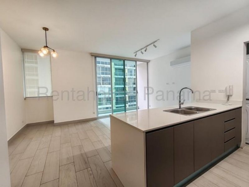 Foto Apartamento en Alquiler en Obarrio, Bella Vista, Panamá - U$D 1.250 - APA77728 - BienesOnLine