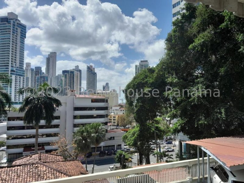 Apartamento en Alquiler en La Cresta La Cresta, Panamá