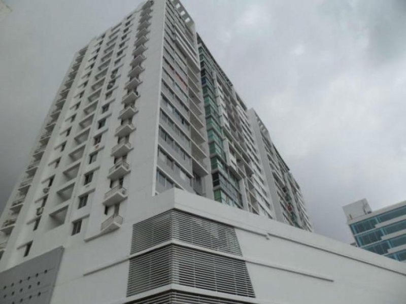 Foto Apartamento en Alquiler en Transistmica, Ciudad de Panamá, Panamá - U$D 1.200 - APA11826 - BienesOnLine