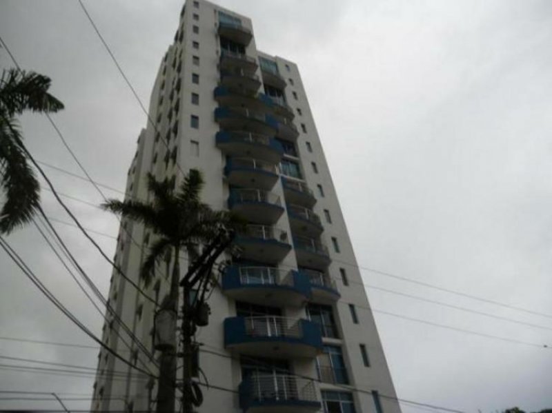 Foto Apartamento en Alquiler en Via Argentina, Ciudad de Panamá, Panamá - U$D 1.300 - APA12865 - BienesOnLine