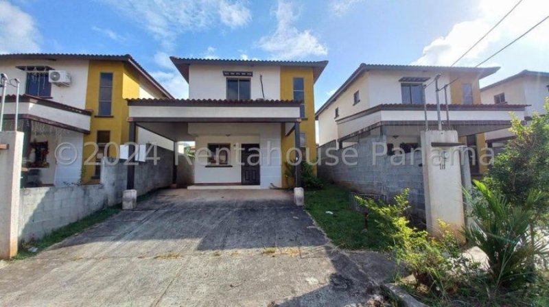 Alquiler de Casa en Arraijan Panamá 25gc2703