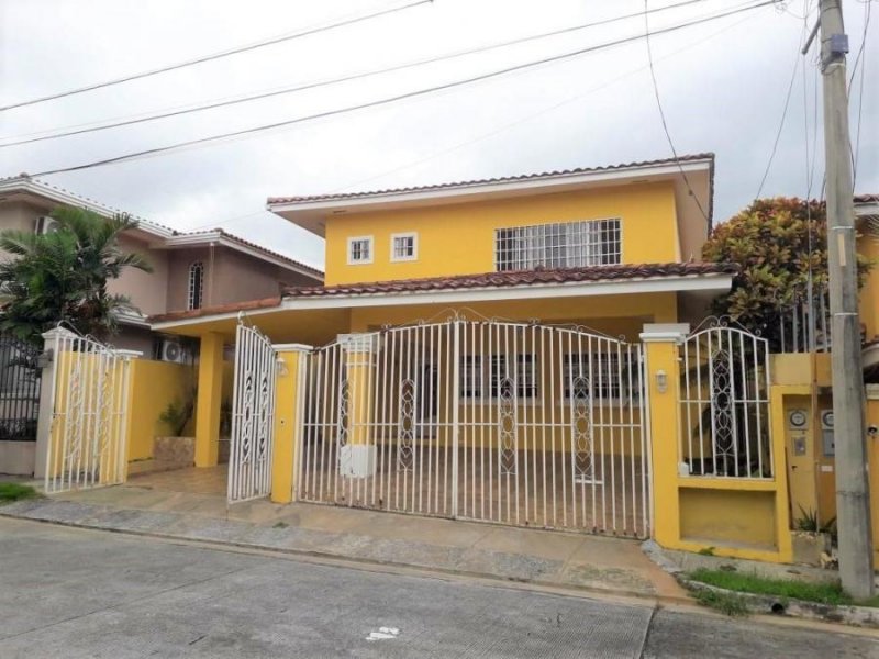 Foto Casa en Alquiler en PH Villas del Golf, Brisas Del Golf, Panamá - U$D 1.300 - CAA34830 - BienesOnLine