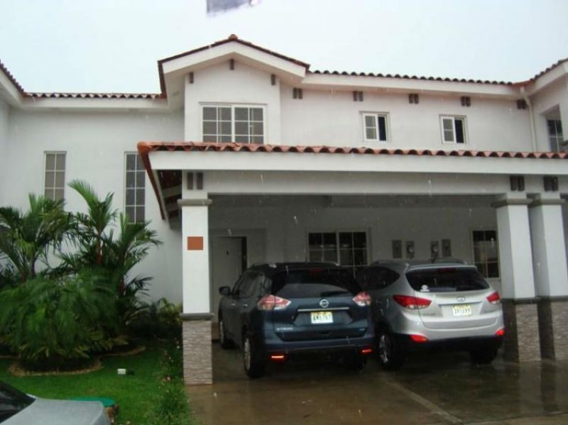 Foto Casa en Alquiler en versalles, Ciudad de Panamá, Panamá - U$D 1.500 - CAA5663 - BienesOnLine