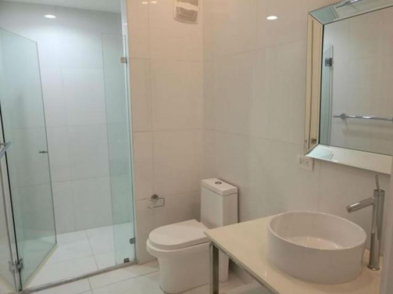 Foto Apartamento en Alquiler en BELLA VISTA, Ciudad de Panamá, Panamá - U$D 3.900 - APA12745 - BienesOnLine