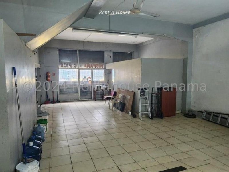 Foto Local en Alquiler en Colón, Colón - U$D 2.700 - LOA72646 - BienesOnLine