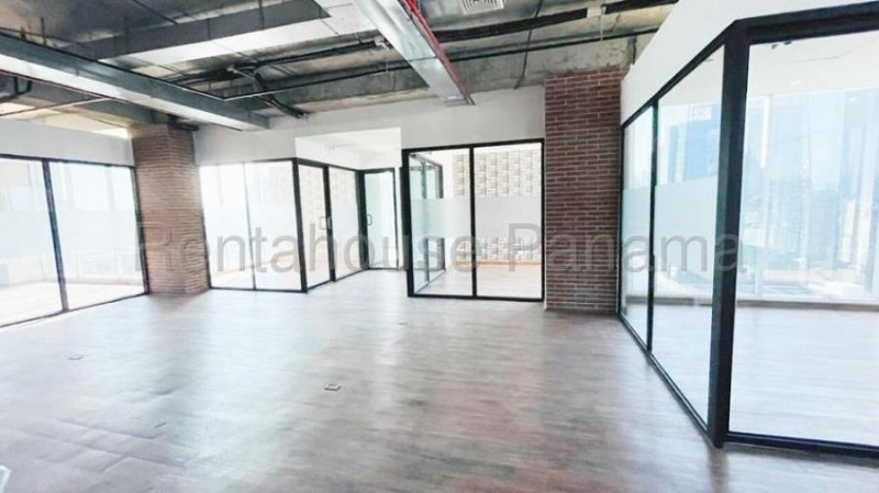 Foto Oficina en Alquiler en Obarrio, Bella Vista, Panamá - U$D 15.232 - OFA78246 - BienesOnLine