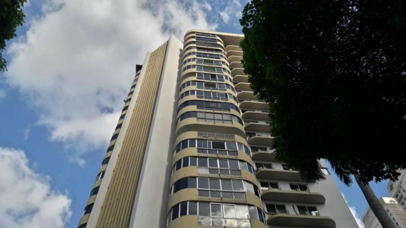 Foto Apartamento en Alquiler en Bella Vista, Panamá - U$D 1.500 - APA16159 - BienesOnLine