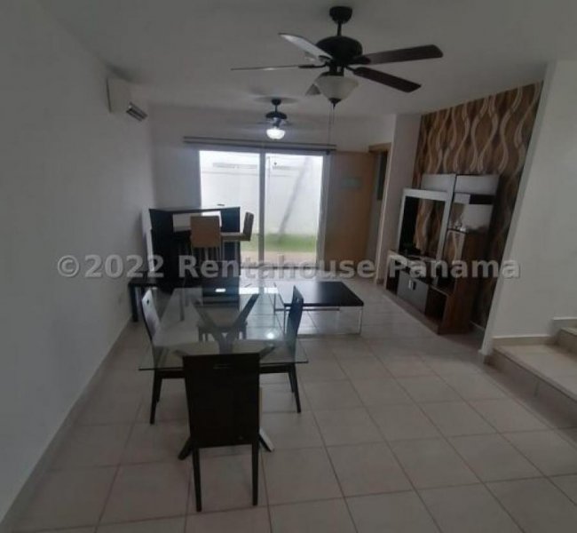 Foto Casa en Alquiler en Ciudad de Panamá, Panamá - U$D 1.300 - CAA58479 - BienesOnLine