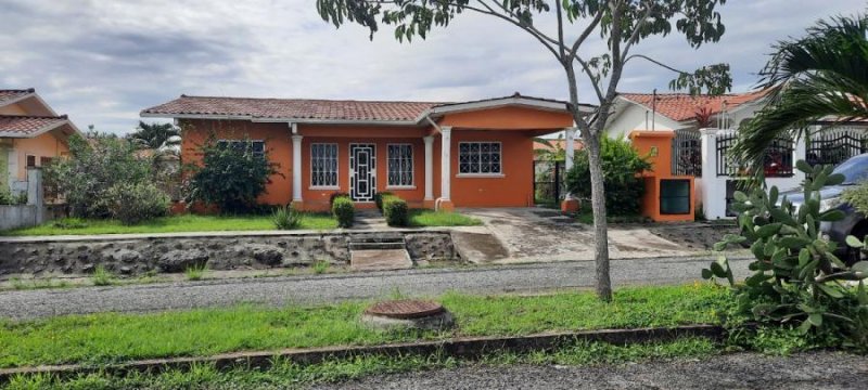 Foto Casa en Alquiler en Penonomé, Paseo del Río, Coclé - U$D 750 - CAA68160 - BienesOnLine