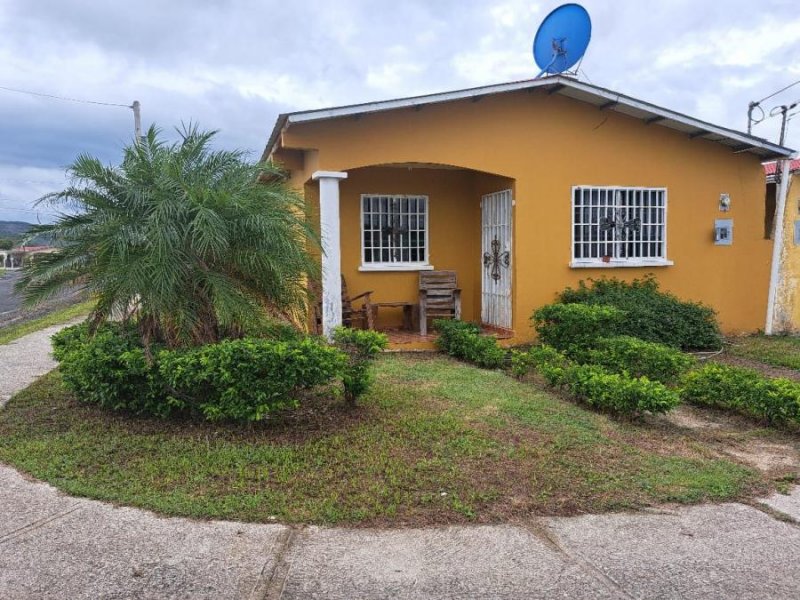 Casa en Alquiler en Penonomé Llano Maŕin Residencial, Coclé