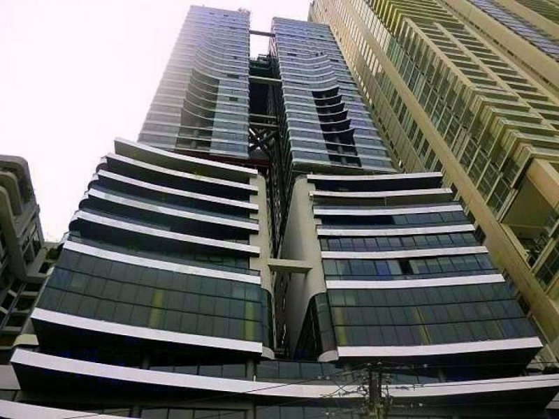 Apartamento en Alquiler en  AV BALBOA, Panamá