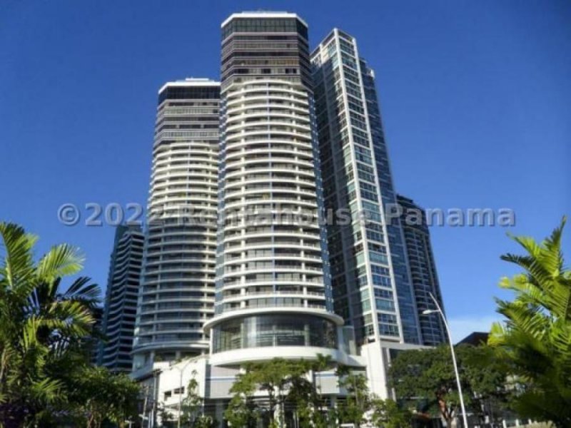 Foto Apartamento en Alquiler en AV BALBOA, Panamá - U$D 2.200 - APA60700 - BienesOnLine