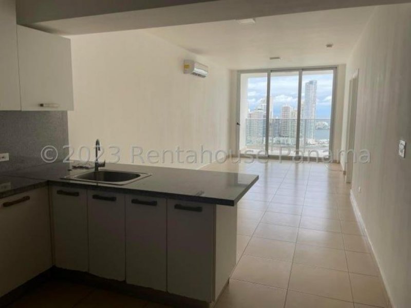 Foto Apartamento en Alquiler en AVENIDA BALBOA, Panamá - U$D 1.500 - APA64784 - BienesOnLine