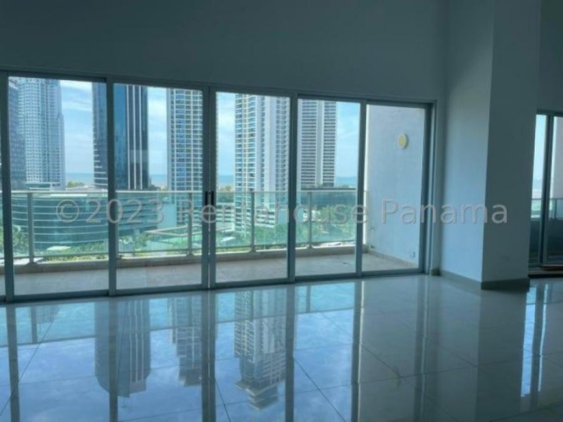 Apartamento en Alquiler en  COSTA DEL ESTE, Panamá