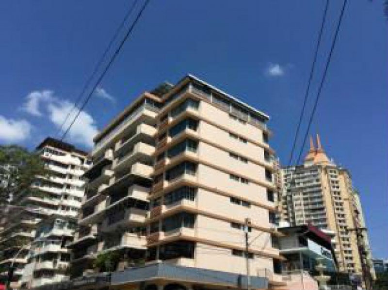 Foto Apartamento en Alquiler en BELLA VISTA, Ciudad de Panamá, Panamá - U$D 1.600 - APA11996 - BienesOnLine