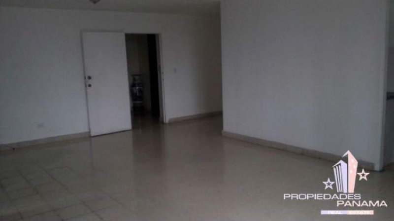 Foto Apartamento en Alquiler en calle 50, Ciudad de Panamá, Panamá - U$D 1.000 - APA10536 - BienesOnLine