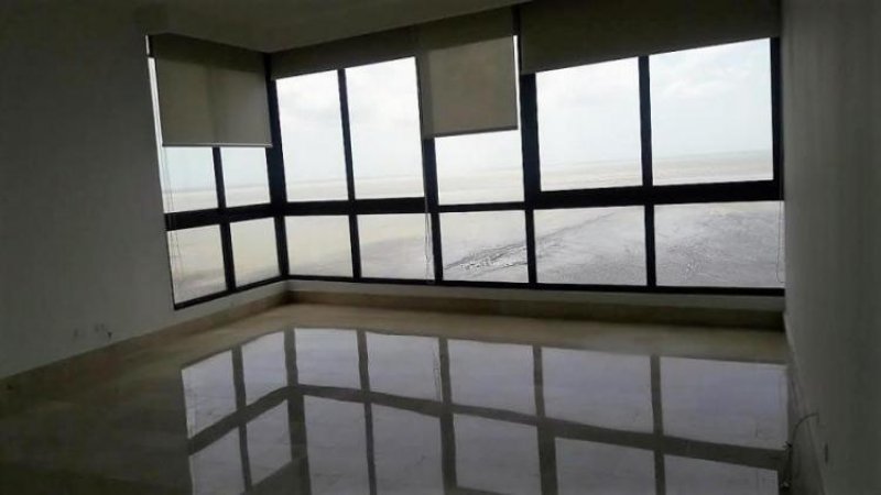 Foto Apartamento en Alquiler en Ciudad de Panamá, Panamá - U$D 3.300 - APA24294 - BienesOnLine