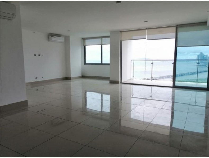 Apartamento en Alquiler 3 Rec con baño, Costa del Este, 169 mts2 $2000 VL 5967224