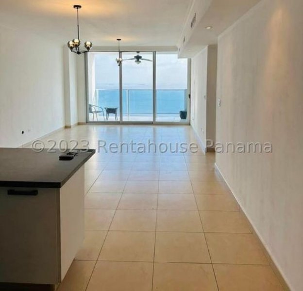 Apartamento en Alquiler en Avenida Balboa Balboa, Panamá