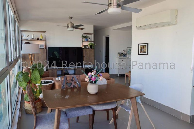 Foto Apartamento en Alquiler en Bella Vista, Bella Vista, Panamá - U$D 1.450 - APA70795 - BienesOnLine