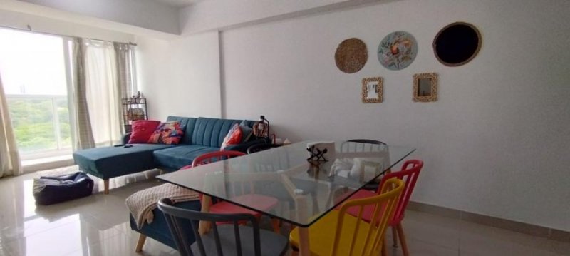 Apartamento en alquiler en Carrasquilla / Cod.  25-7676 AGPM