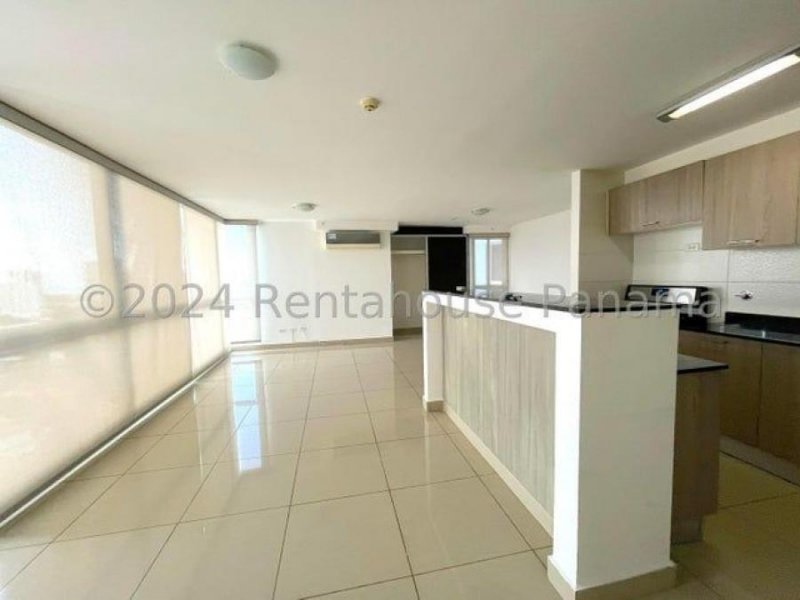 Foto Apartamento en Alquiler en Carrasquilla, Ciudad de Panamá, Panamá - U$D 900 - APA72494 - BienesOnLine