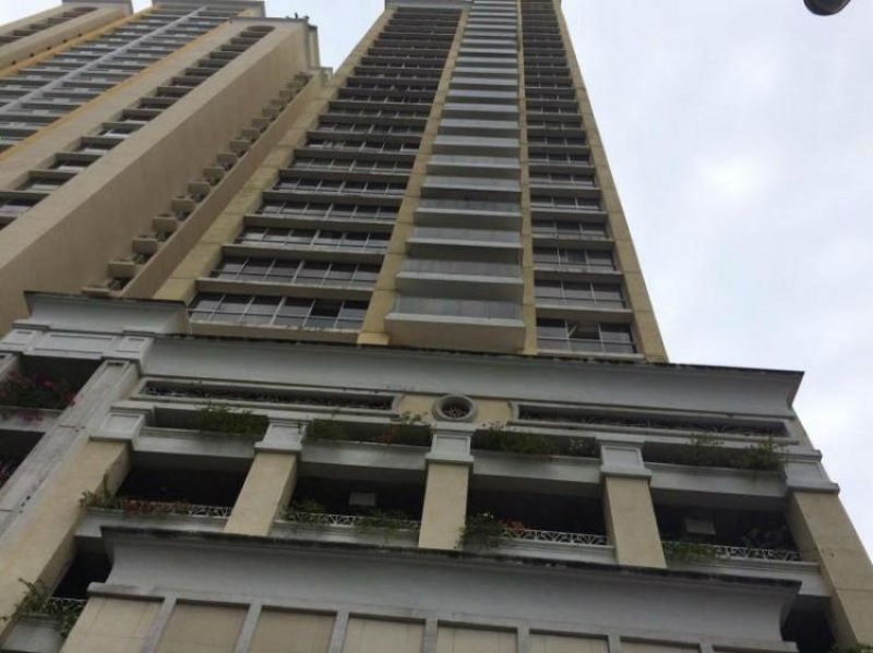 Foto Apartamento en Alquiler en Ciudad de Panamá, Panamá - U$D 1.400 - APA15371 - BienesOnLine