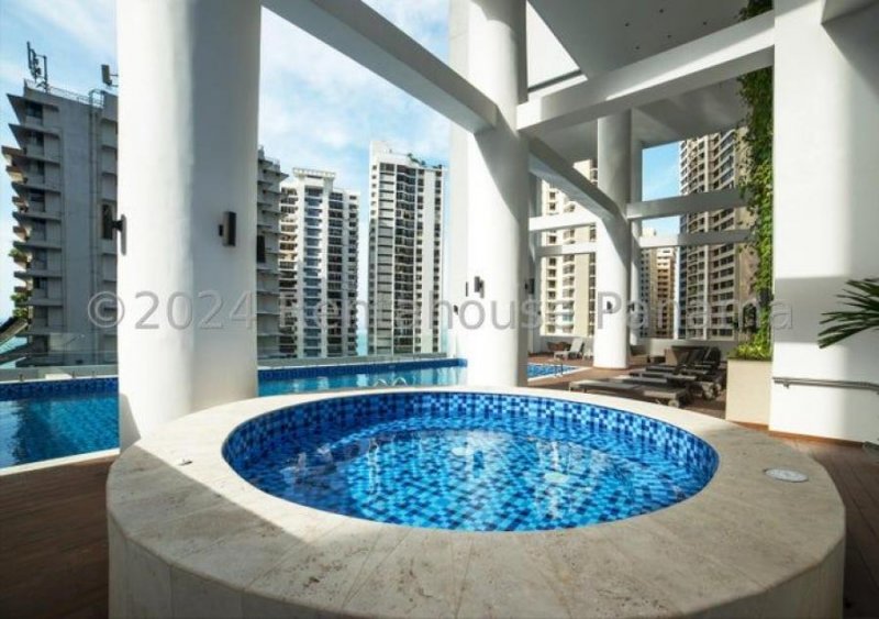 Apartamento en Alquiler en  Punta Paitilla, Panamá