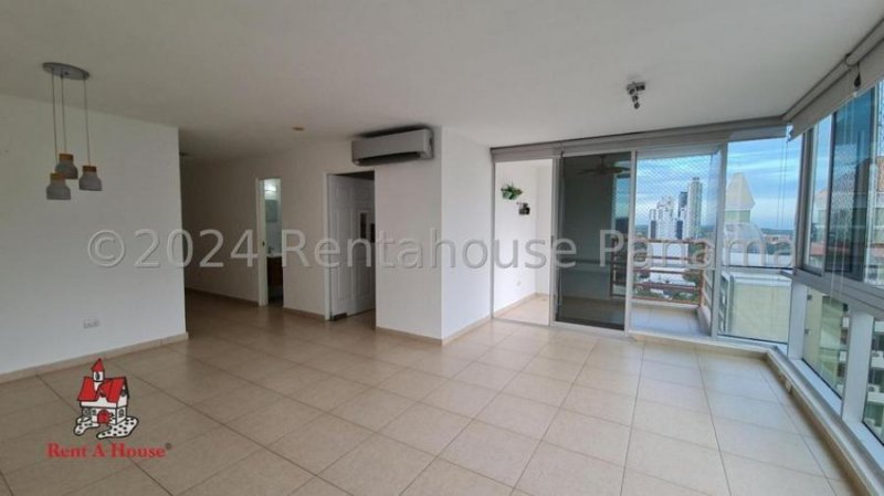 Apartamento en en venta PH Sol del Este Costa Del Este ELP 25-5282