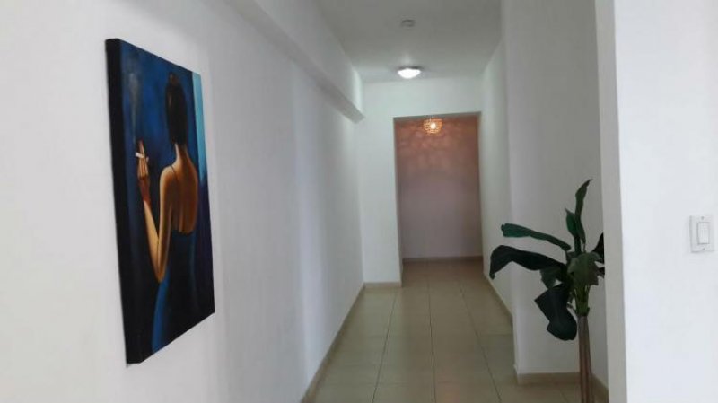 Foto Apartamento en Alquiler en Bella Vista, Panamá - U$D 2.000 - APA11467 - BienesOnLine