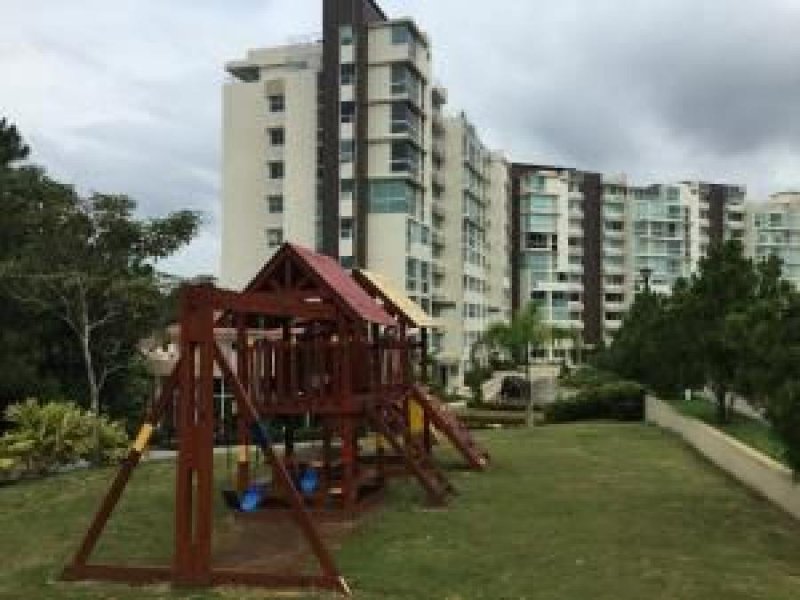 Foto Apartamento en Venta en Albrook, Panamá - U$D 300.000 - APV29215 - BienesOnLine