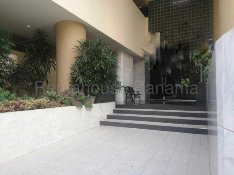 Foto Apartamento en Venta en Calle 50, Ciudad de Panamá, Panamá - U$D 175.000 - APV76630 - BienesOnLine