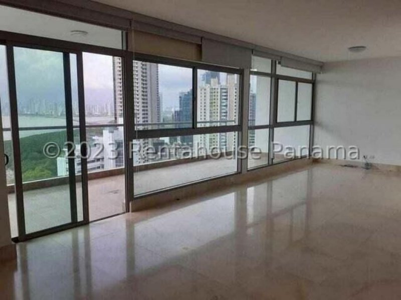 Foto Apartamento en Venta en Costa del Este, Ciudad de Panamá, Panamá - U$D 810.000 - APV68868 - BienesOnLine