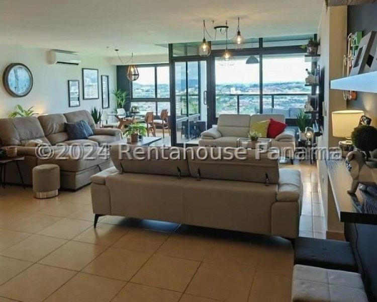 Foto Apartamento en Venta en Costa del Este, Ciudad de Panamá, Panamá - U$D 380.000 - APV71217 - BienesOnLine