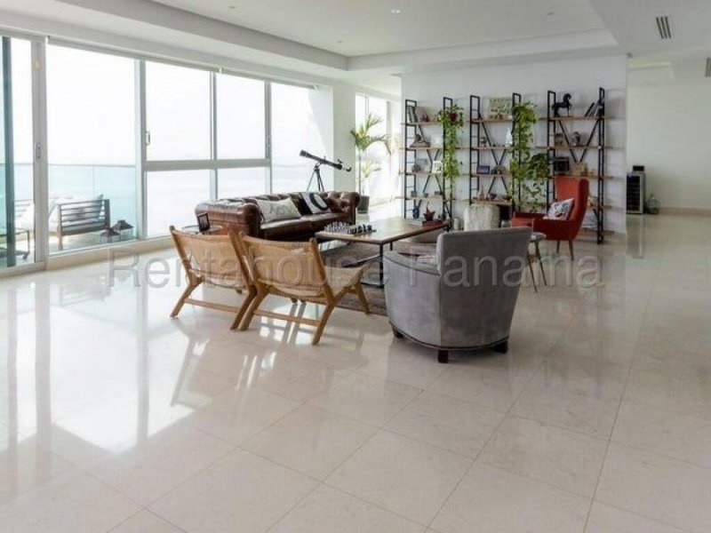 Foto Apartamento en Venta en Costa del Este, Ciudad de Panamá, Panamá - U$D 900.000 - APV76692 - BienesOnLine