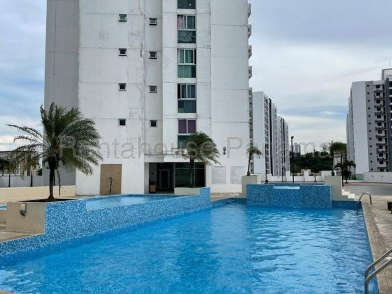 Apartamento en venta en PH Kings Park, Condado del rey ELP  25-5885