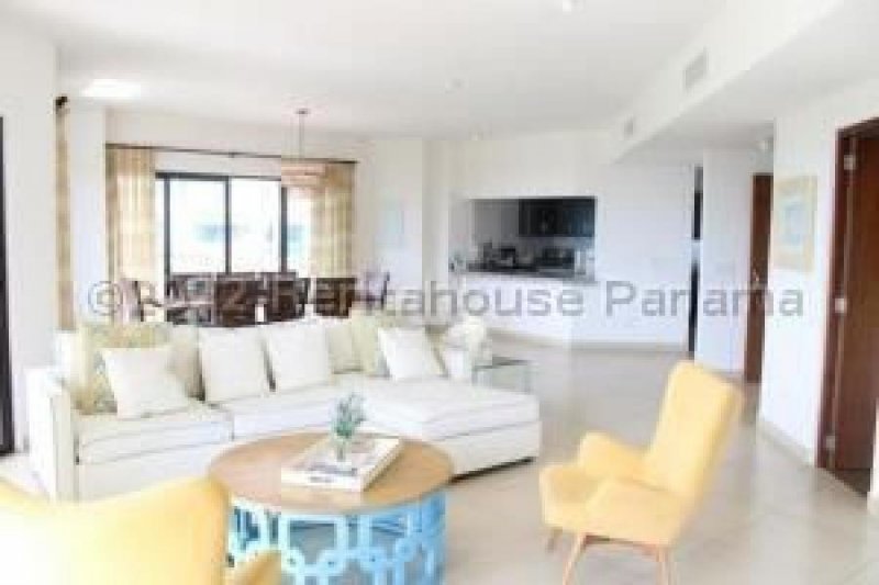 Foto Apartamento en Venta en San Carlos, Panamá - U$D 450.000 - APV57645 - BienesOnLine