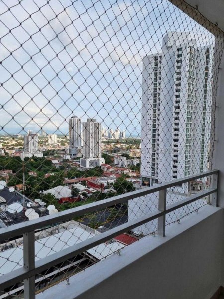 Apartamento venta 12 de Octubre 22-10372 AGPM