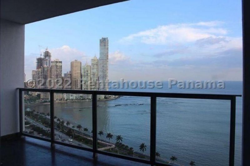 Apartamento en Venta en Avenida Balboa Bella Vista, Panamá