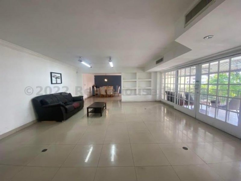 Foto Apartamento en Venta en EL CANGREJO, Panamá - U$D 300.000 - APV62396 - BienesOnLine